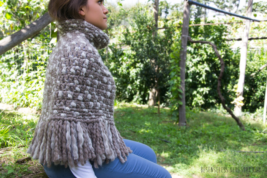 cappa-castagna-nature-mantella-cape-crochet-pattern-airali